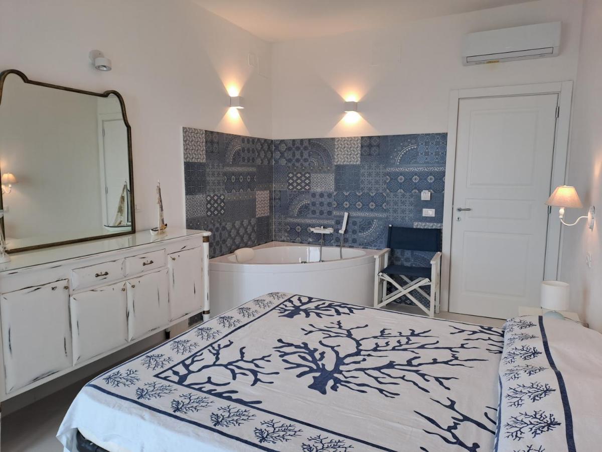 Blue Life, Sea-Luxury Rooms On The Beach Between Palermo And Cefalu' Casteldaccia Exterior foto