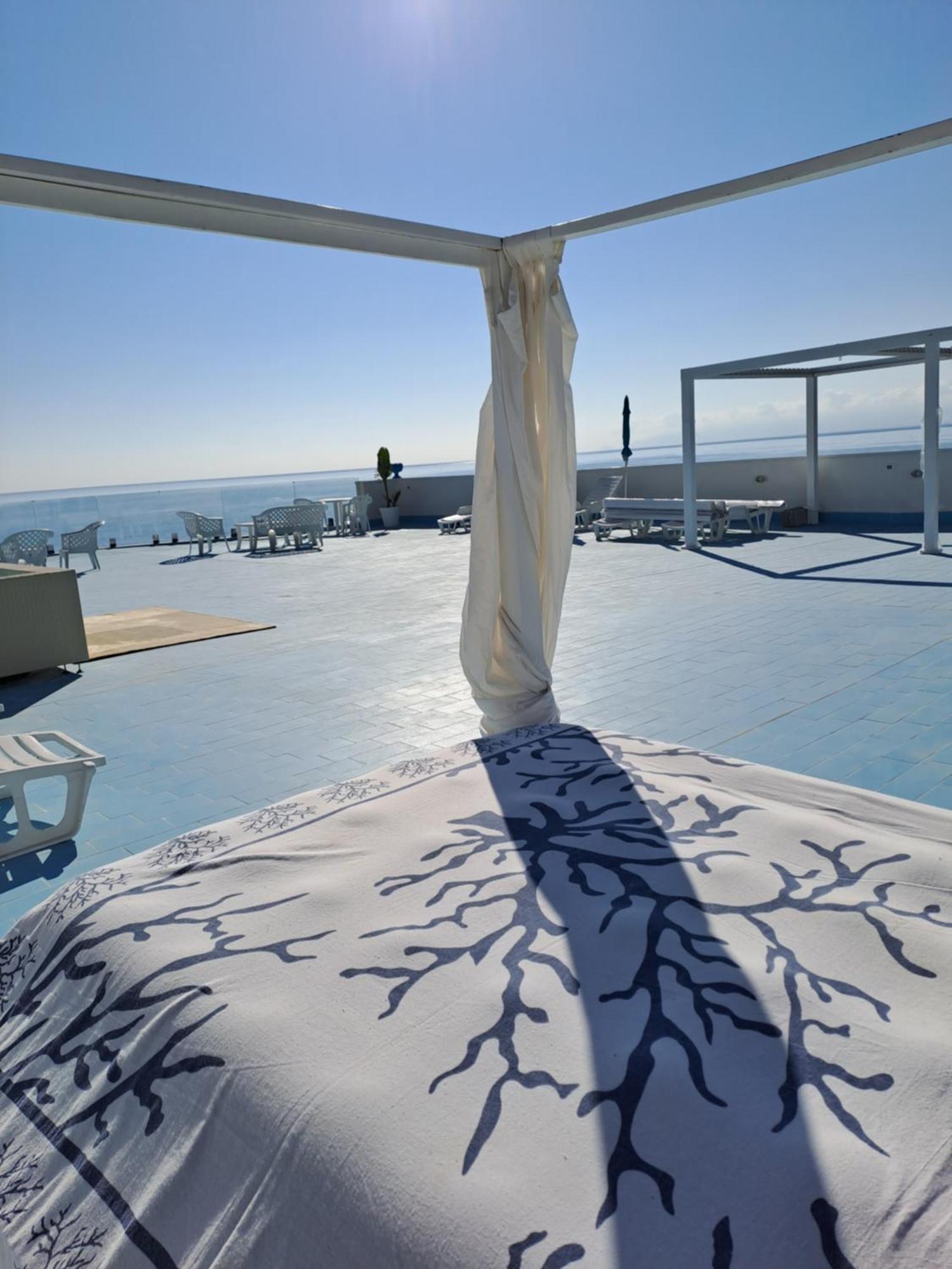 Blue Life, Sea-Luxury Rooms On The Beach Between Palermo And Cefalu' Casteldaccia Exterior foto